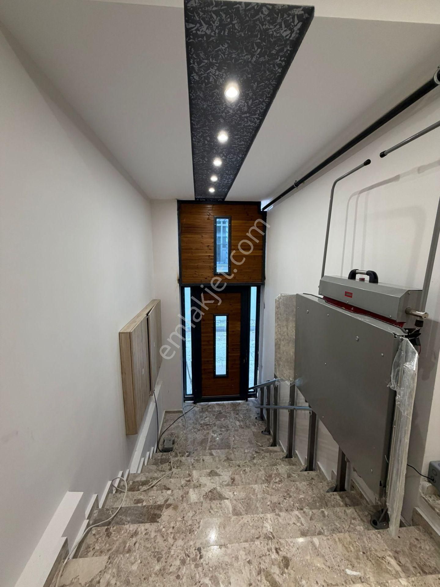 Anadolu Caddesi Yakını Geniş 2+1 Lüks Sıfır Satılık Daire - Görsel 21