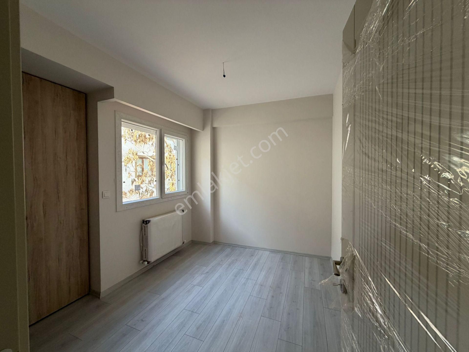 Anadolu Caddesi Yakını Geniş 2+1 Lüks Sıfır Satılık Daire - Görsel 17