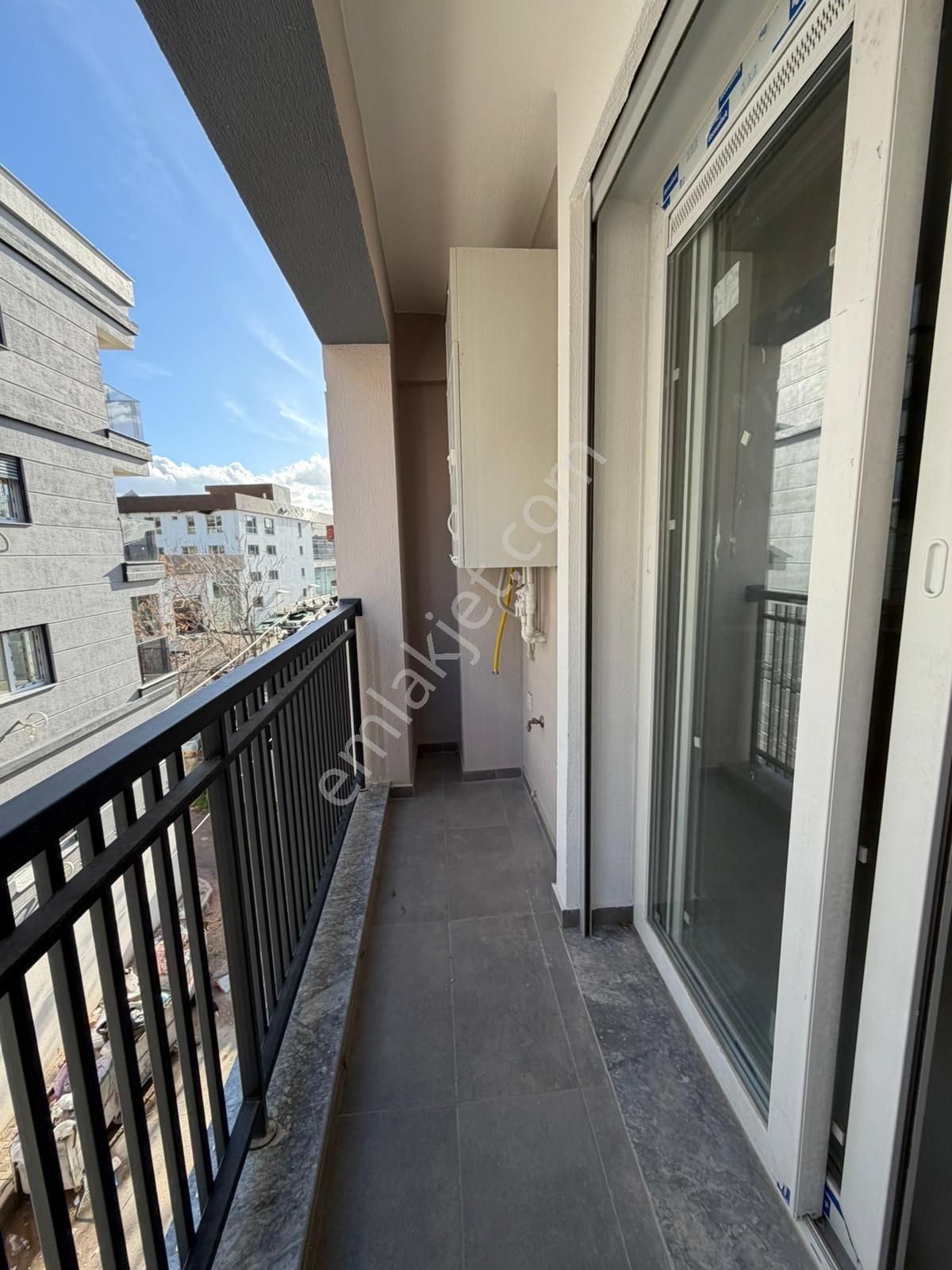 Anadolu Caddesi Yakını Geniş 2+1 Lüks Sıfır Satılık Daire - Görsel 28