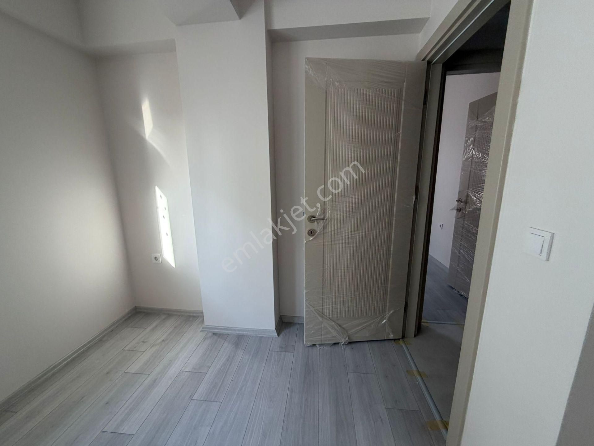 Anadolu Caddesi Yakını Geniş 2+1 Lüks Sıfır Satılık Daire - Görsel 12