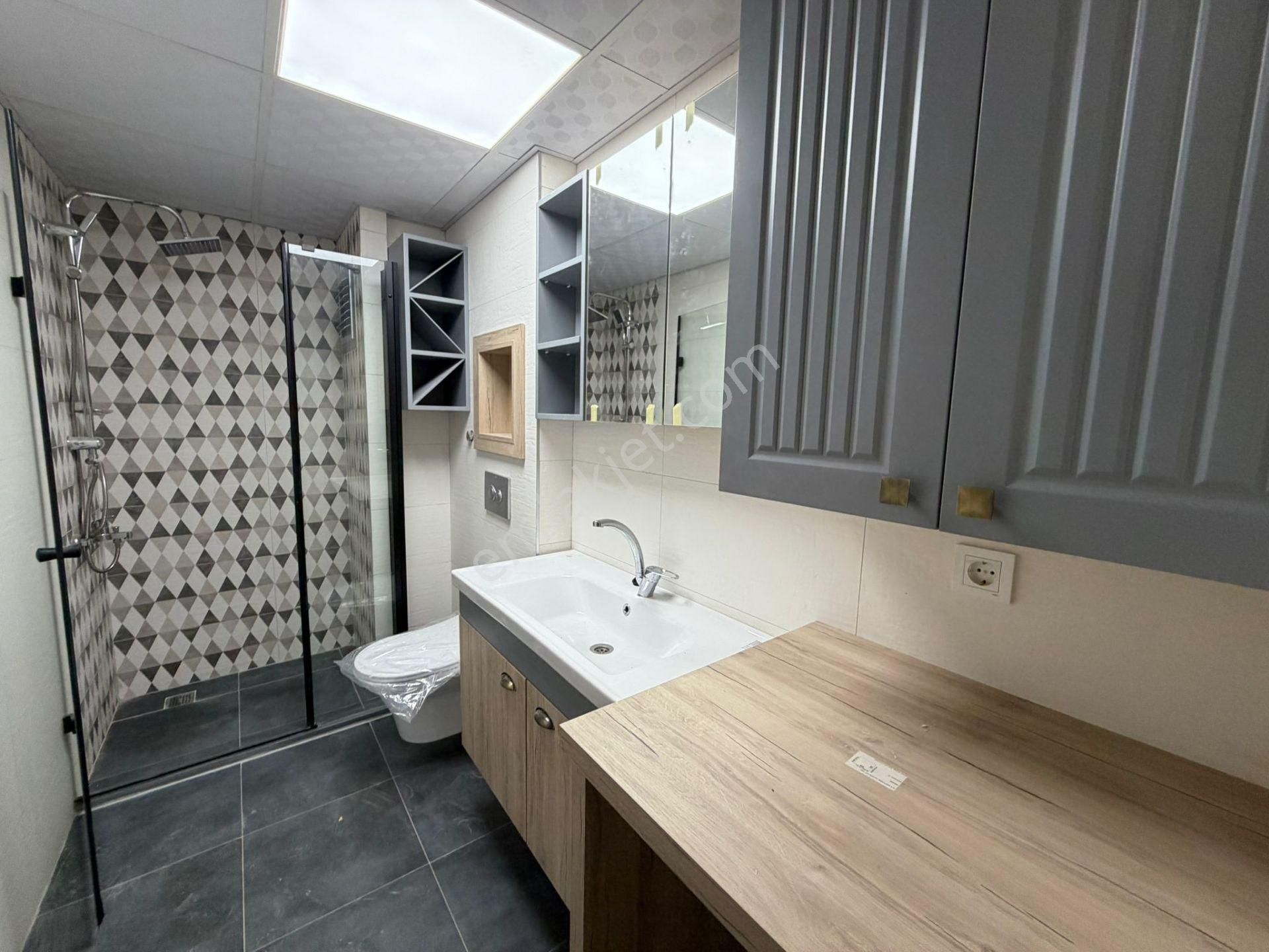 Anadolu Caddesi Yakını Geniş 2+1 Lüks Sıfır Satılık Daire - Görsel 31