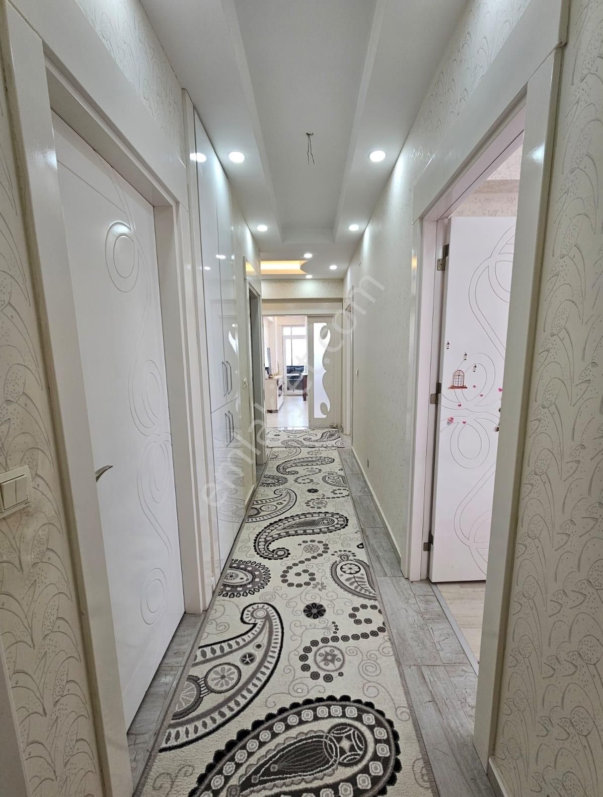 Yılteks Gyo Dan Alparslan 1 De Satılık 3+1 Bakımlı Daire - Görsel 21