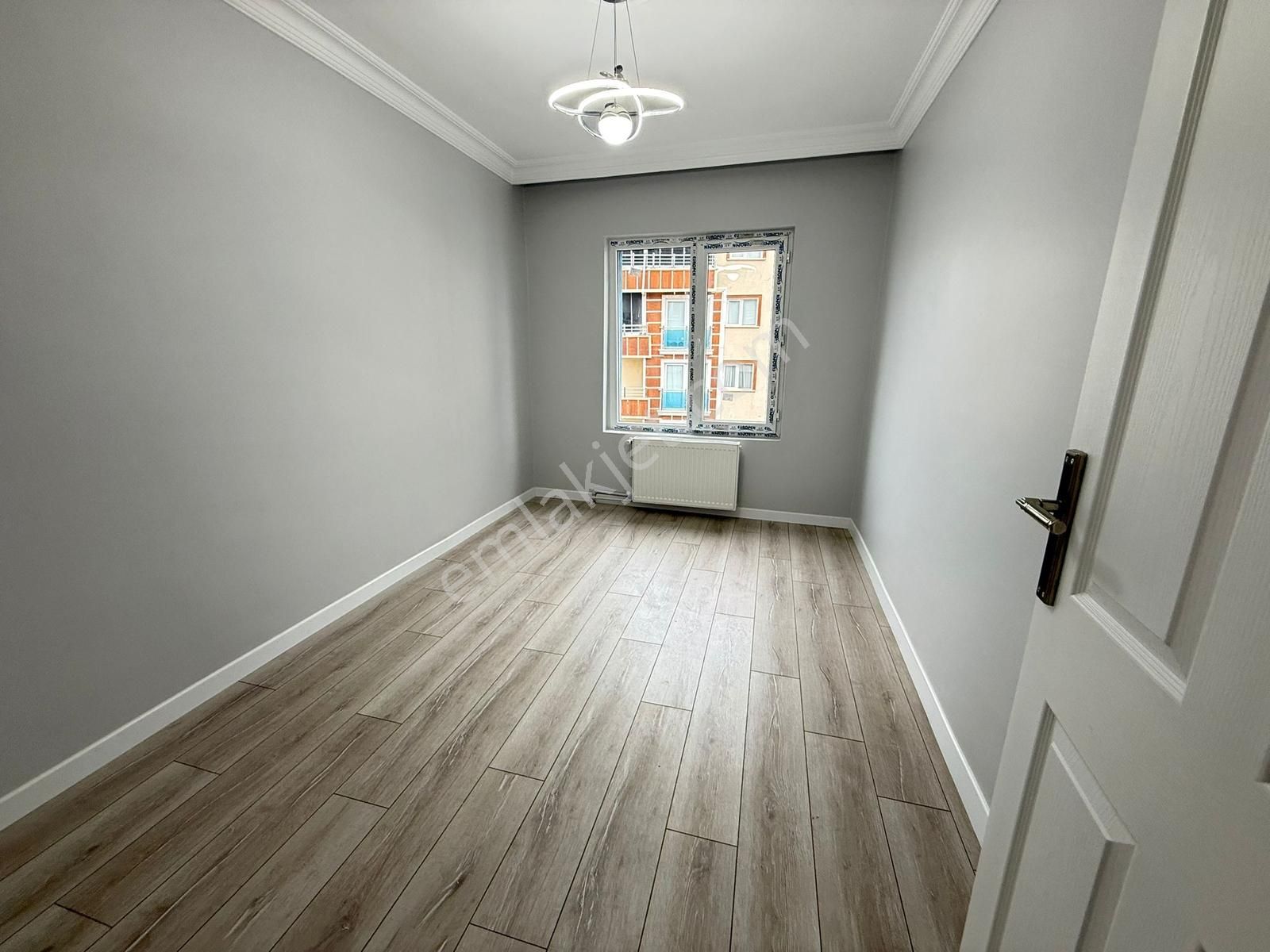 Hidayet Türkoğlu Karşısı Satılık Süper Lüx Yapılı 3+1 Daire !!!! - Görsel 6