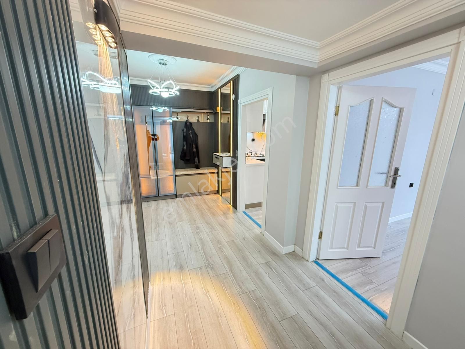 Hidayet Türkoğlu Karşısı Satılık Süper Lüx Yapılı 3+1 Daire !!!! - Görsel 4