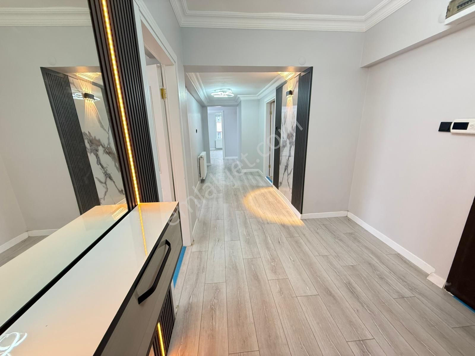 Hidayet Türkoğlu Karşısı Satılık Süper Lüx Yapılı 3+1 Daire !!!! - Görsel 15