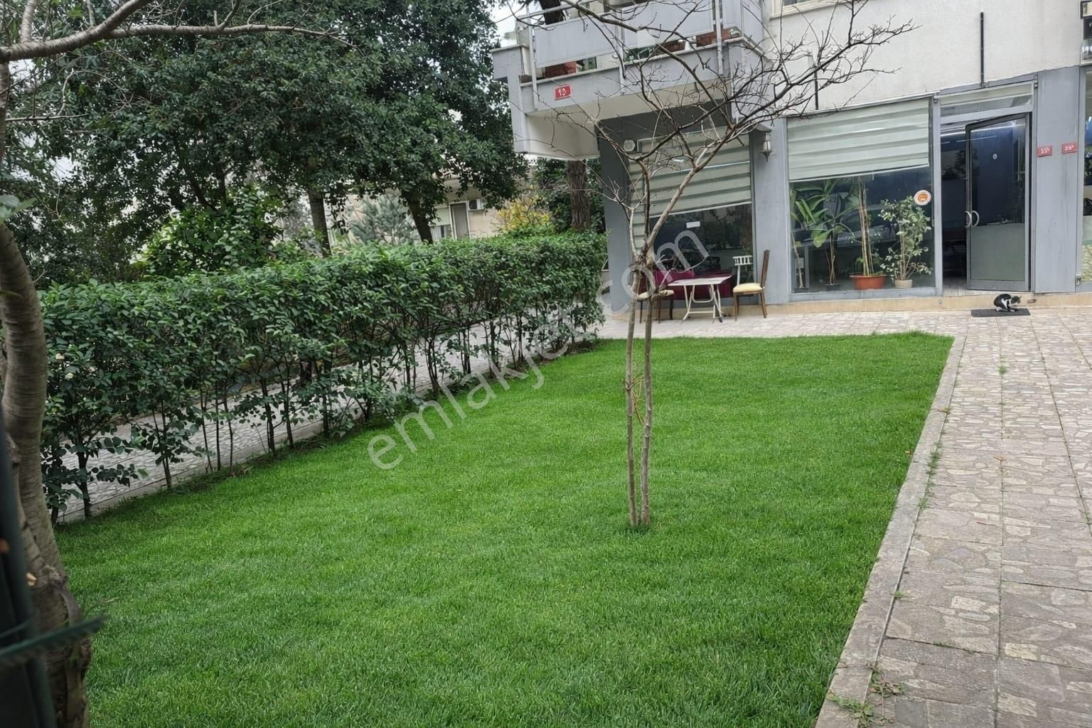 Göztepe Çiftehavuzlarda İşlek Caddede Otoparklı 40 M² Dükkan - Görsel 8