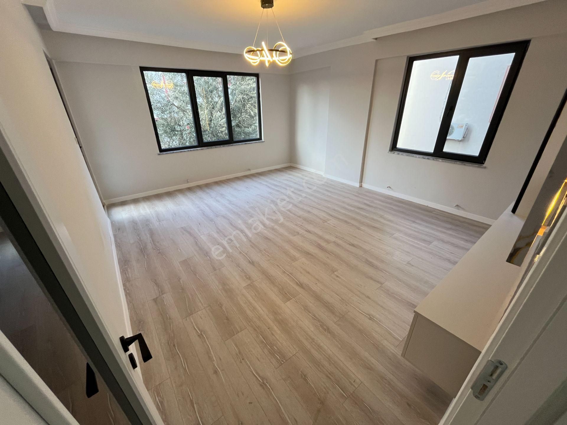 Cadde'den Lüks Tasarım Ön Cephe Geniş 3+1 Satılık Daire - Görsel 34