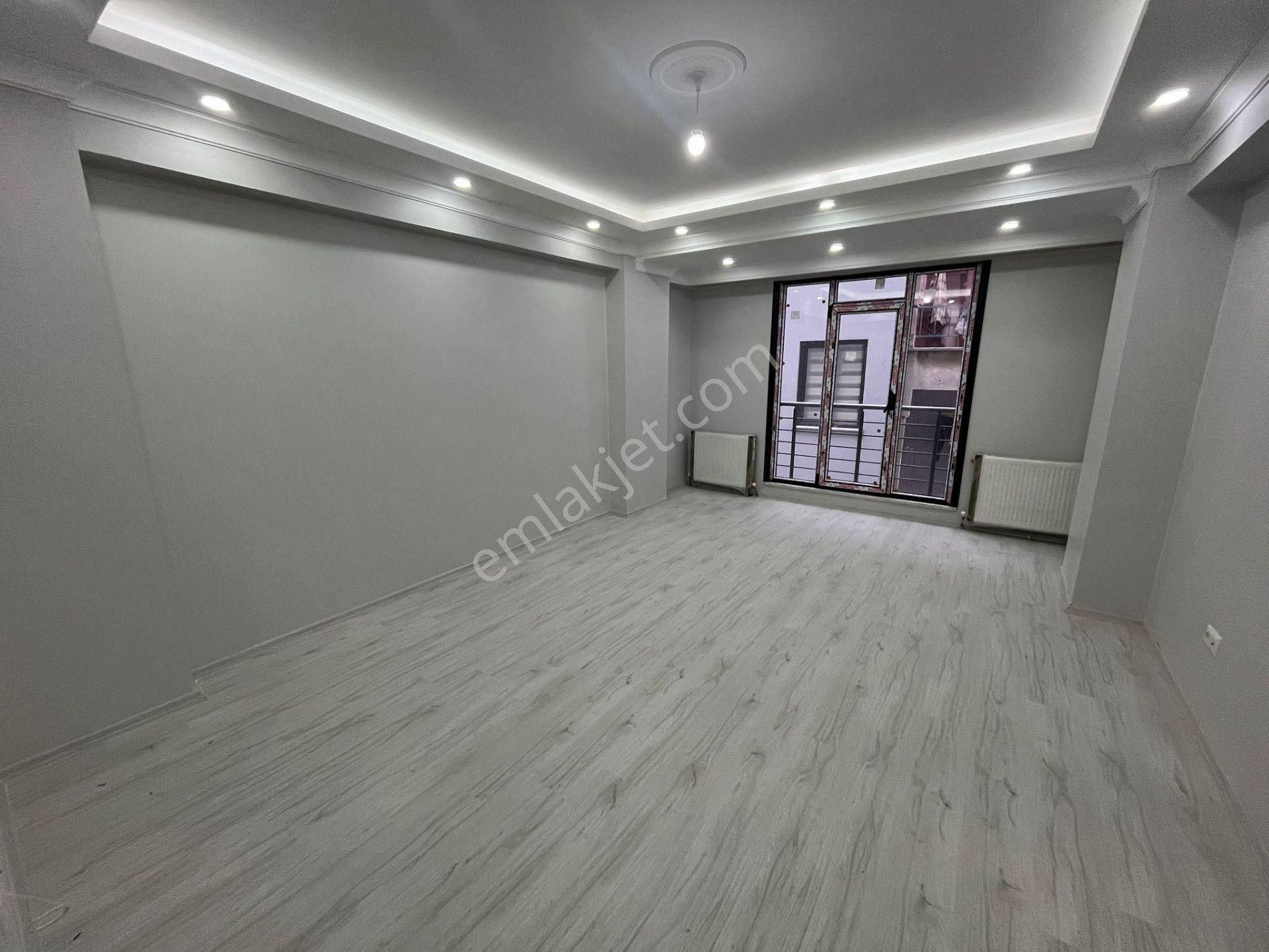 Has Seba'da Gültepede 2+1 95m2 Caddeye Yakın Lüx Satılık Daire - Görsel 2