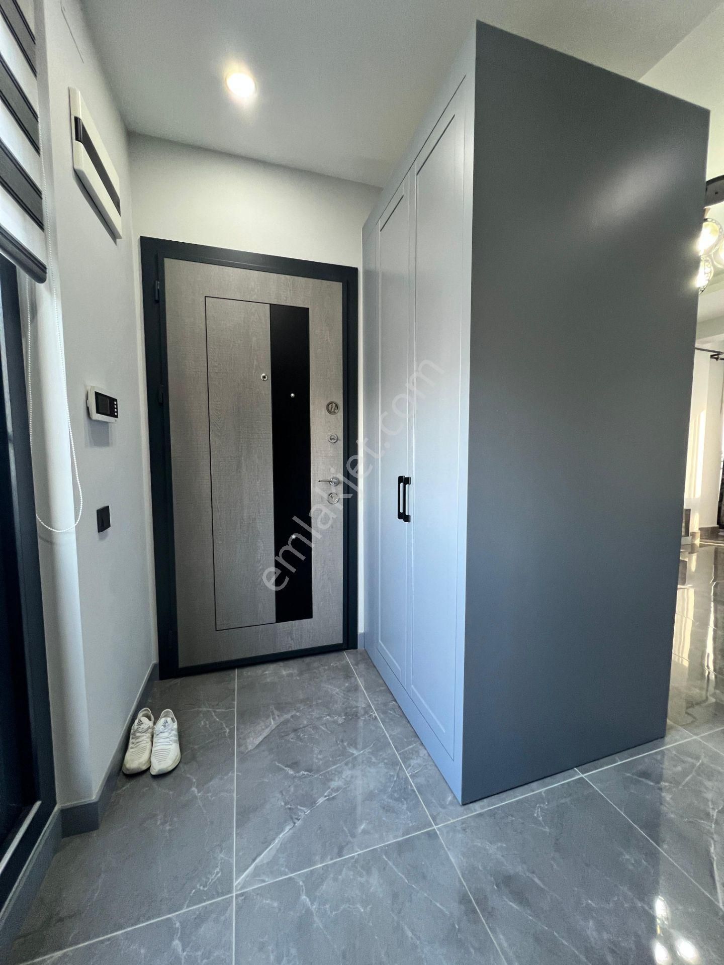 Karınca'dan Deniz Mh'de Eşyalı Kiracılı 1+1 Satılık Daire ! - Görsel 8