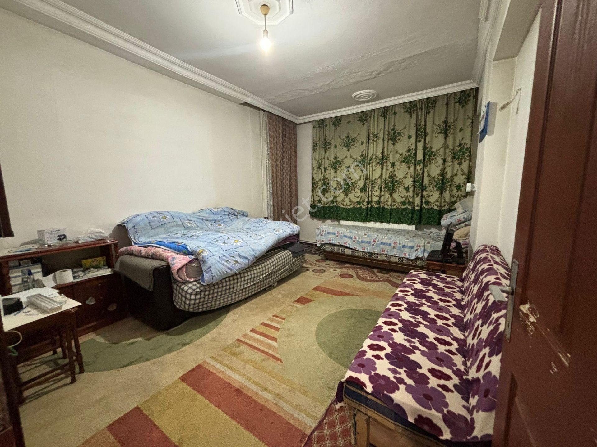 Kepez Belediye Ulaşım Ve Okul Yakınında Yatırımlık 2+1 Daire - Görsel 2