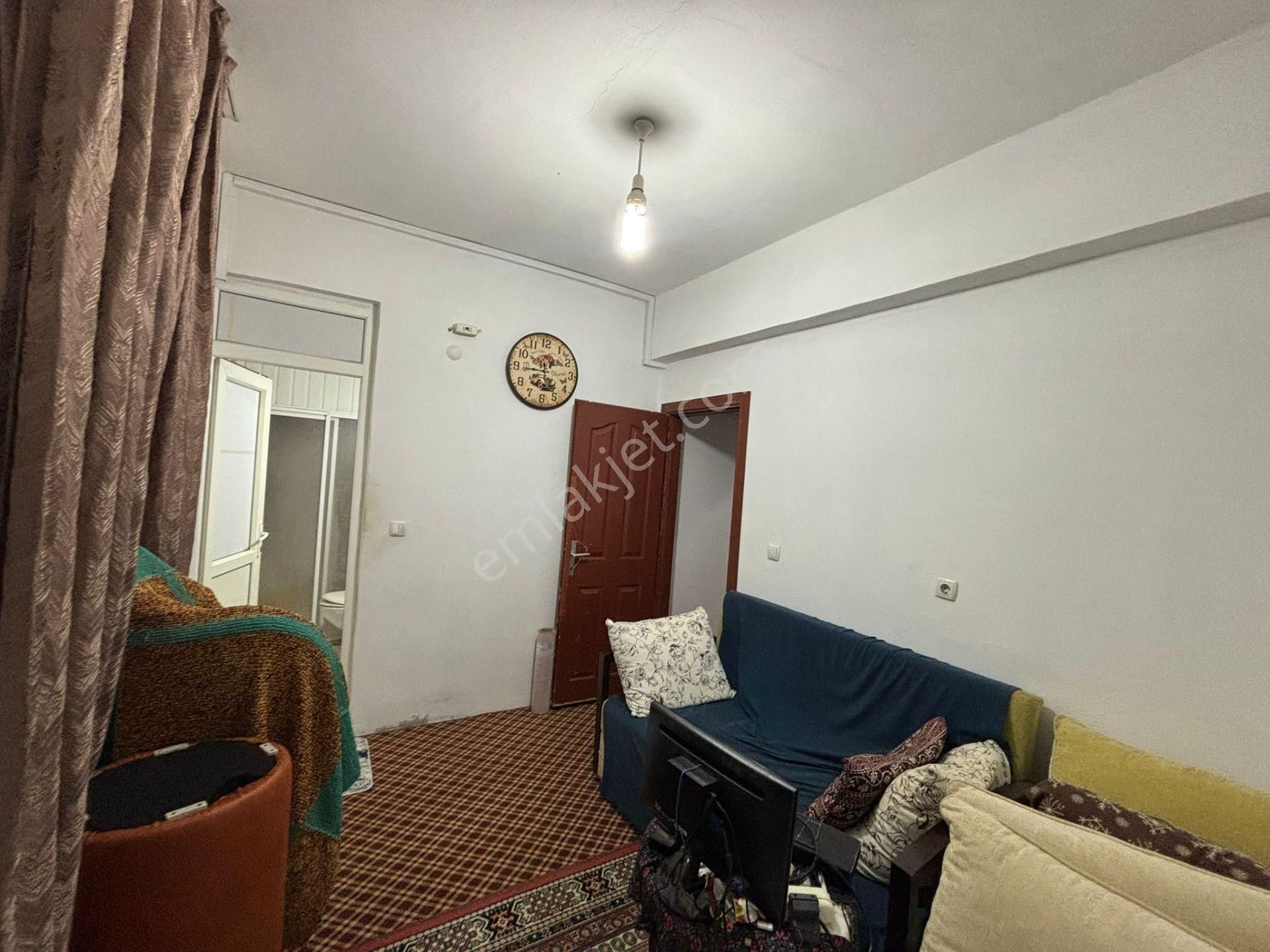 Kepez Belediye Ulaşım Ve Okul Yakınında Yatırımlık 2+1 Daire - Görsel 7