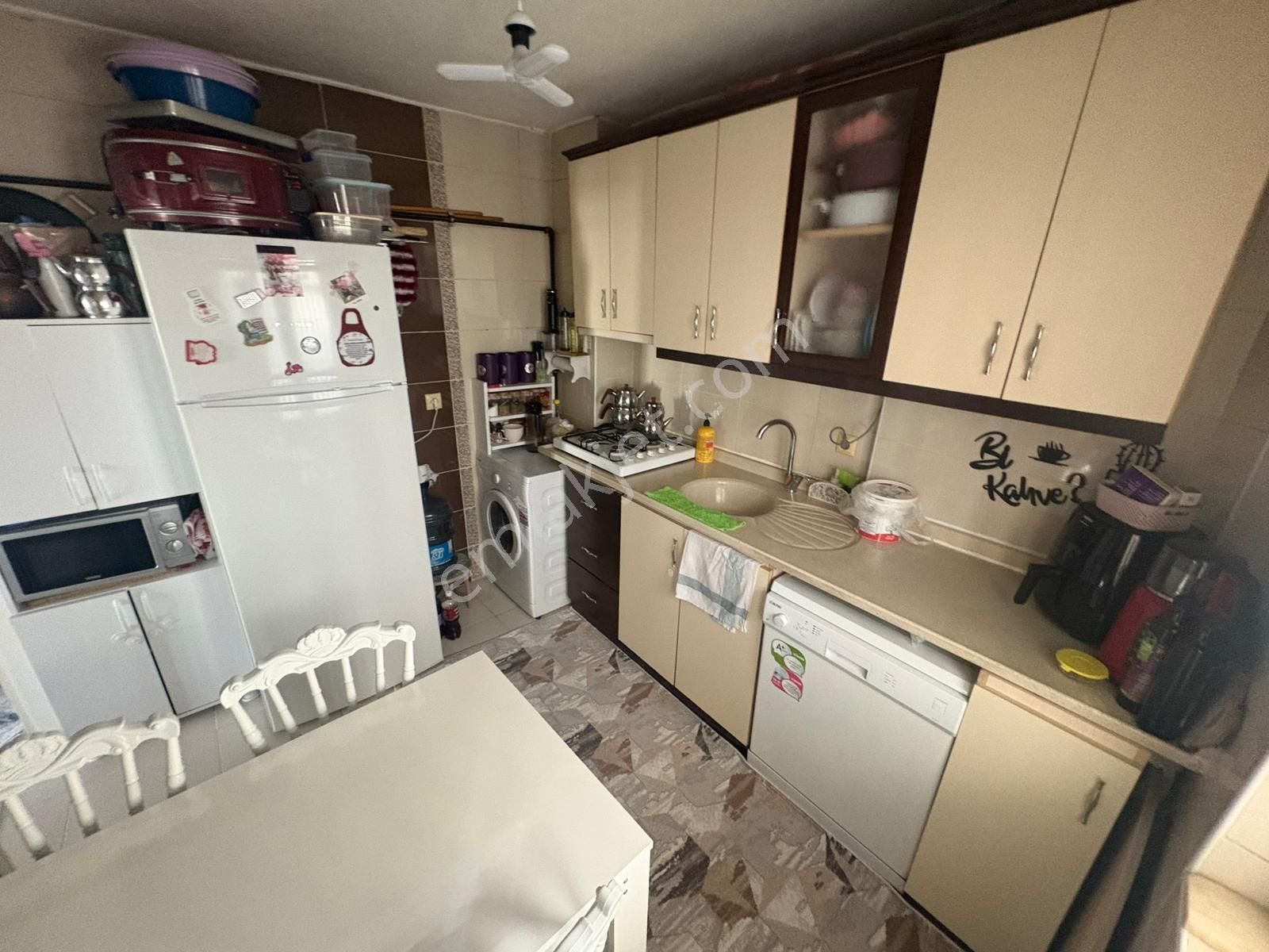 Sincan Tandoğan Mh'de Full Yapılı 13 Yıllık Bağımsız 120m2 Satılık Daire