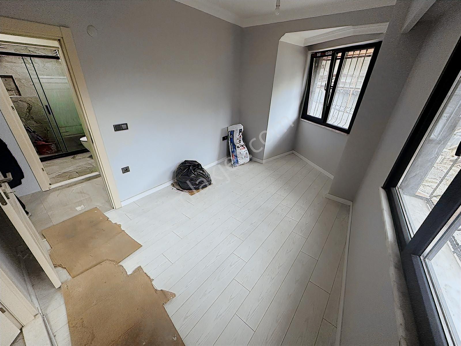 Şeref Emlak Otoparklı Karlıtepe Satılık Daire 4,150,000 Tl - Görsel 16