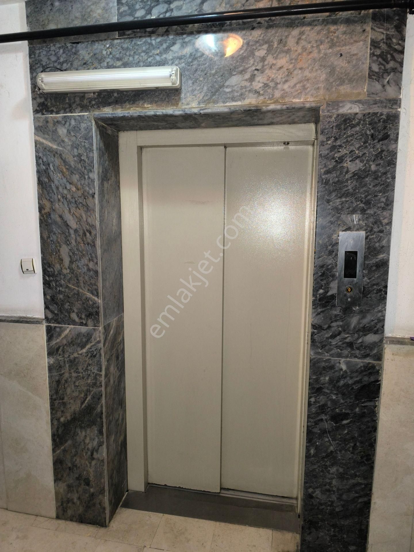 15000'e Topçu'da 2+1 Kombili Yalıtımlı 85m2 Asansörlü - Görsel 21