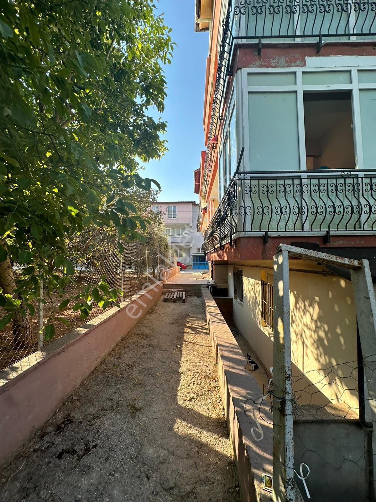 Denizli Asmalıevlerde 20 Apartlık Komple Satılık Bina - Görsel 14
