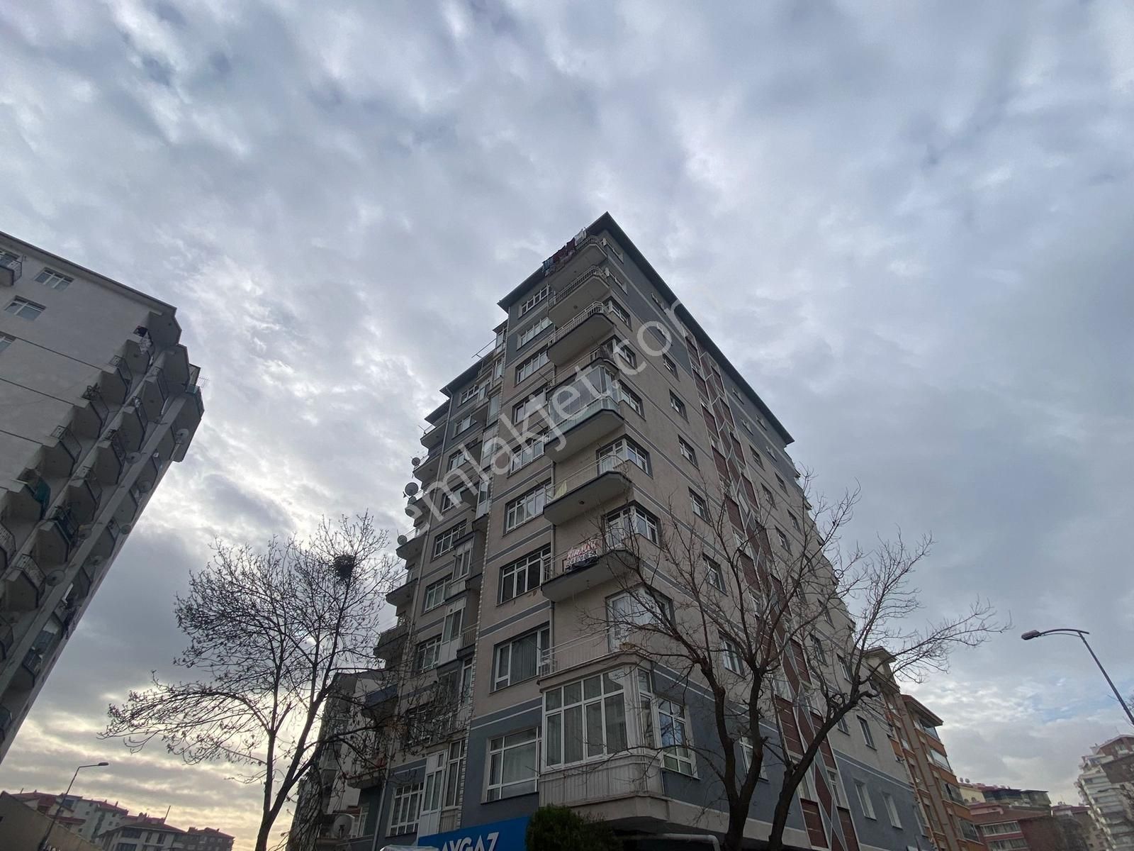 Göksu'dan Cadde Üstü Özevlerde Kiralık Asansörlü Daire - Görsel 10