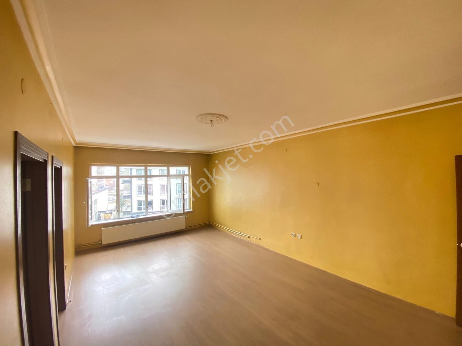 Göksu'dan Cadde Üstü Özevlerde Kiralık Asansörlü Daire - Görsel 3