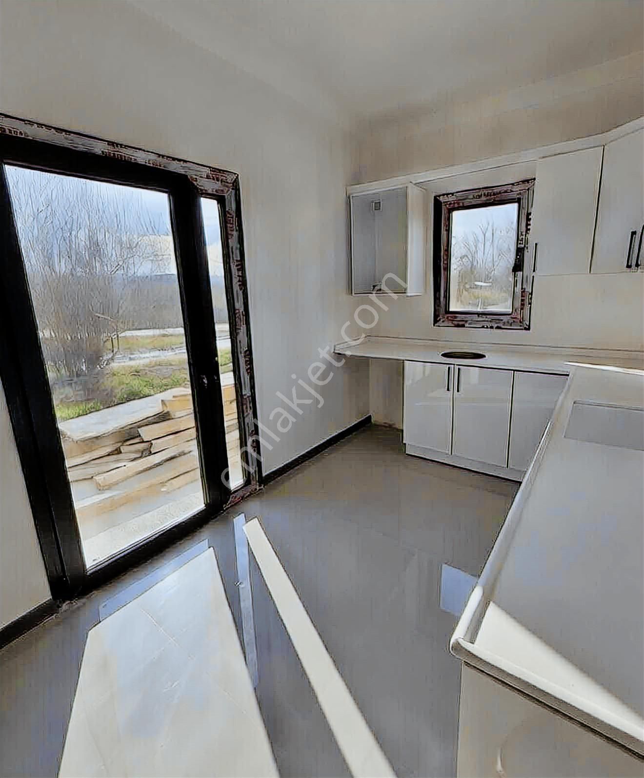 Trendarsa'dan Site İçinde Geniş Bahçeli Villalar - Görsel 11