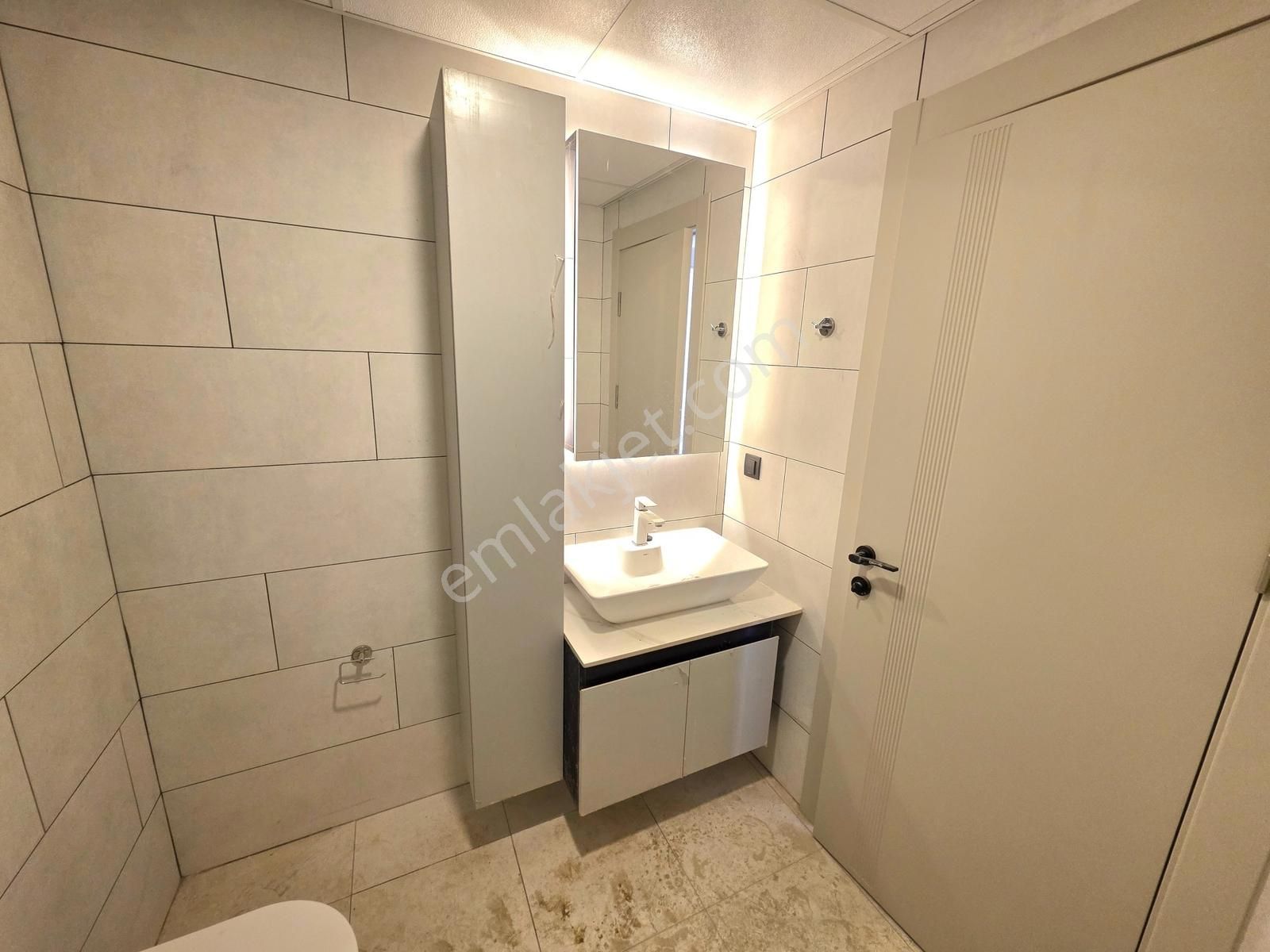 Kuşadasında Deniz Manzaralı Lüks Site İçi Satılık Daireler - Görsel 26