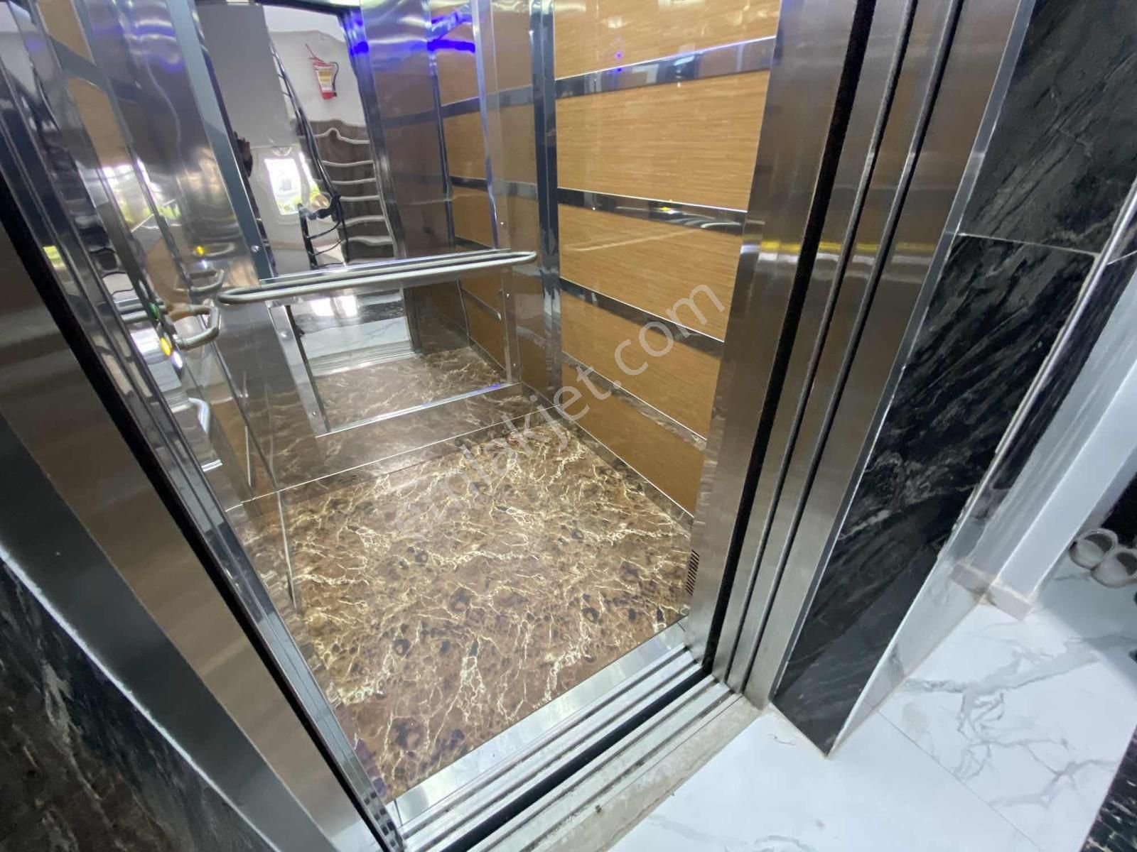 Dağlı Gayrimenkul'den 2+1 Merkezi Yerde Kiralıklar - Görsel 12