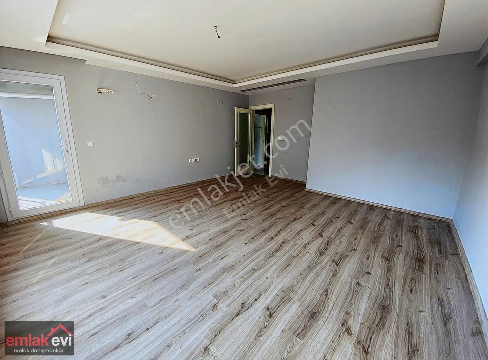 Emlak Evinden Fatih Mahallesinde Çift Teraslı 5+1 Dublex Daire - Görsel 19