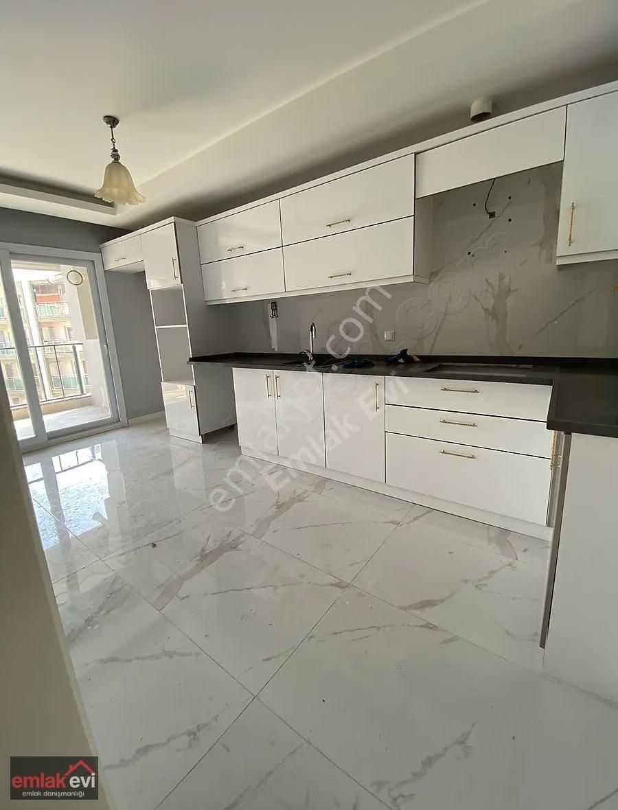 Emlak Evinden Fatih Mahallesinde Çift Teraslı 5+1 Dublex Daire - Görsel 27