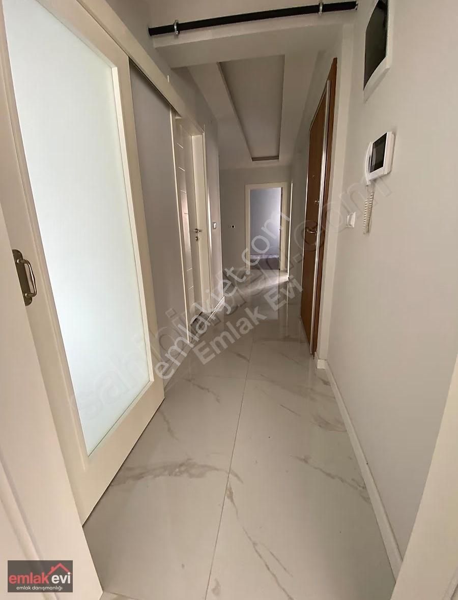 Emlak Evinden Fatih Mahallesinde Çift Teraslı 5+1 Dublex Daire - Görsel 24