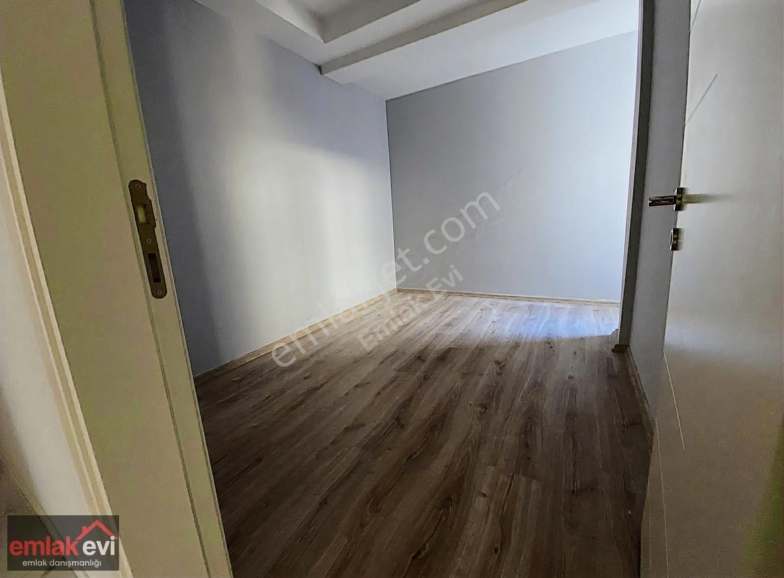 Emlak Evinden Fatih Mahallesinde Çift Teraslı 5+1 Dublex Daire - Görsel 20