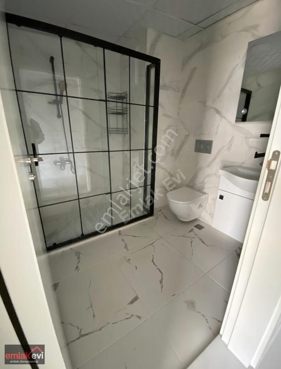 Emlak Evinden Fatih Mahallesinde Çift Teraslı 5+1 Dublex Daire - Görsel 13