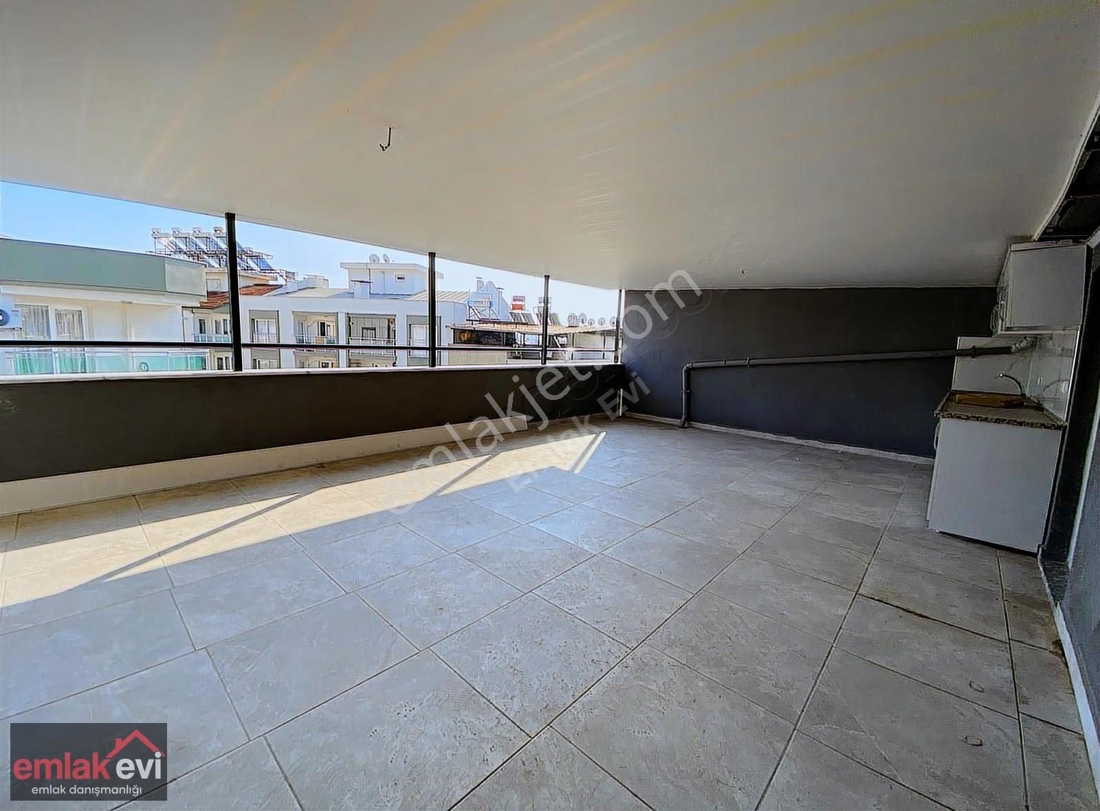 Emlak Evinden Fatih Mahallesinde Çift Teraslı 5+1 Dublex Daire - Görsel 26