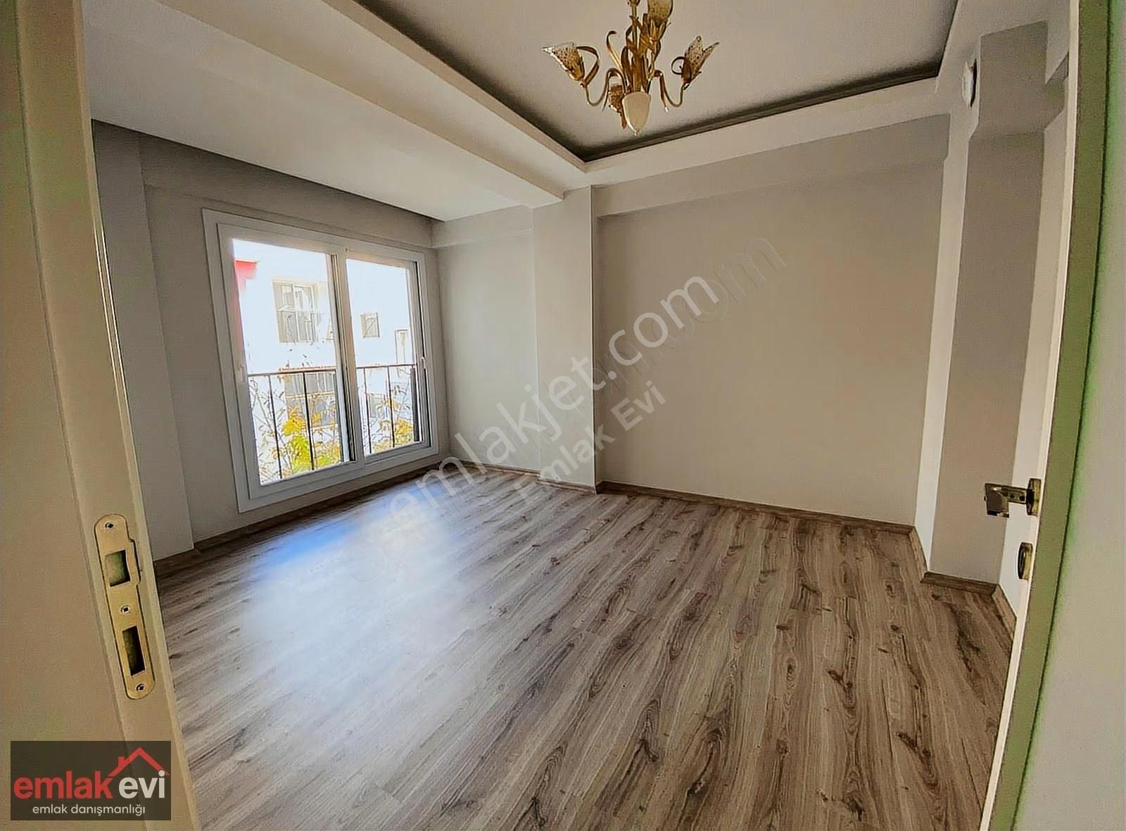 Emlak Evinden Fatih Mahallesinde Çift Teraslı 5+1 Dublex Daire - Görsel 8