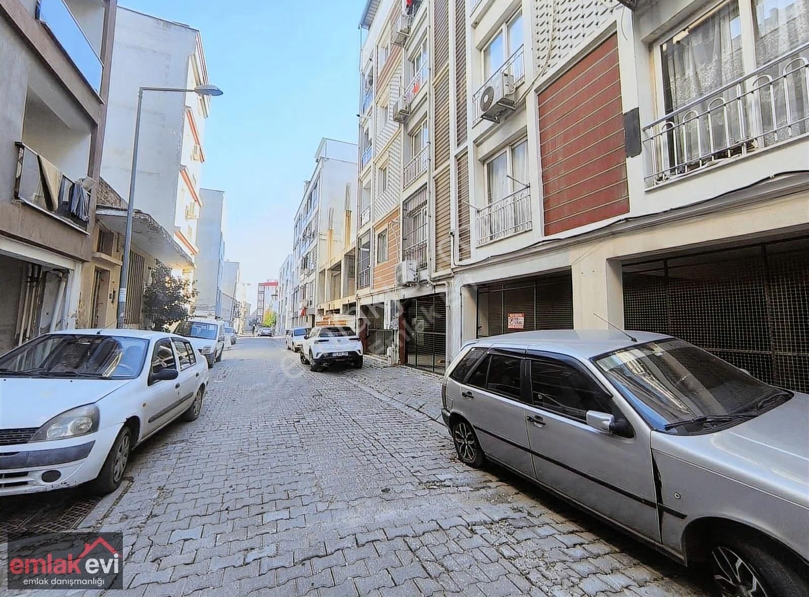 Emlak Evin'den Orta Mahallede Eşyalı 1+1 Daire - Görsel 4