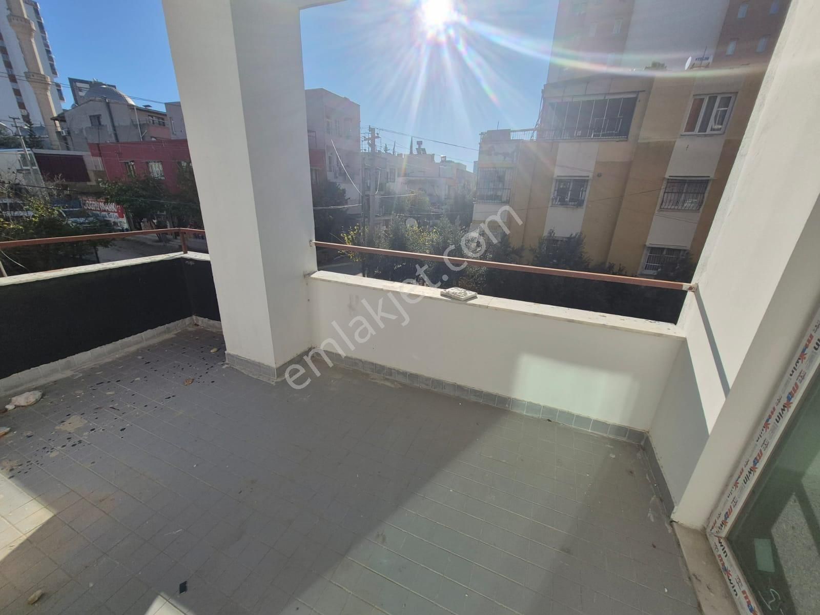 Satılık Yüzüncü Yıl Da 2+1 Kpm Çb Merkezi Lokasyonda 3400000 - Görsel 6