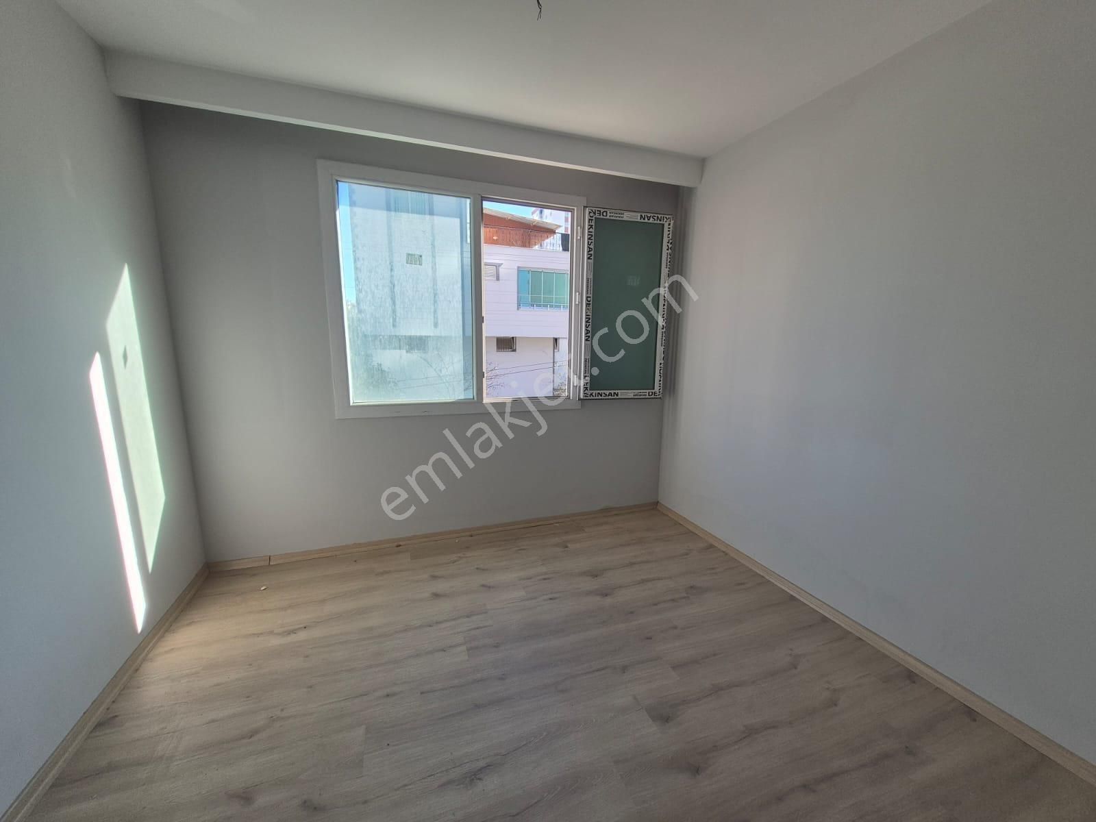 Satılık Yüzüncü Yıl Da 2+1 Kpm Çb Merkezi Lokasyonda 3400000 - Görsel 2