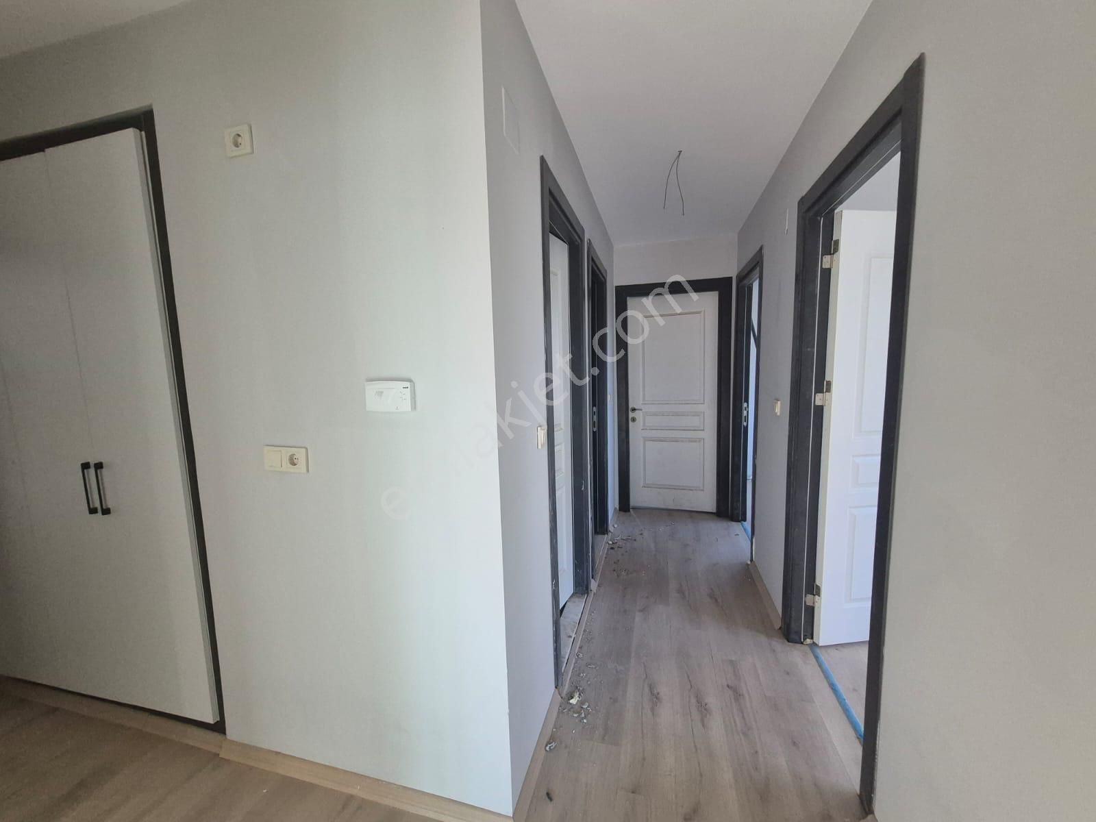 Satılık Yüzüncü Yıl Da 2+1 Kpm Çb Merkezi Lokasyonda 3400000 - Görsel 5