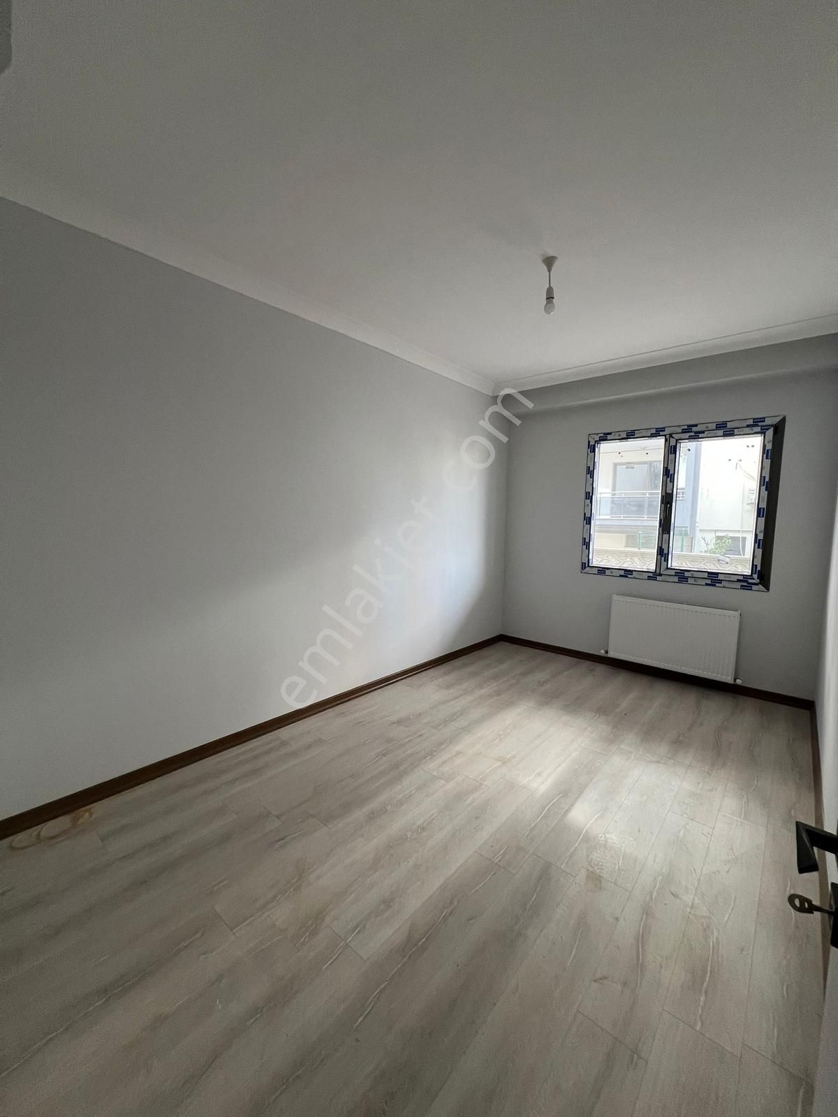 Bergama Gaziosmanpaşa Mahallesin'de Satılık 3+1 Daire - Görsel 8