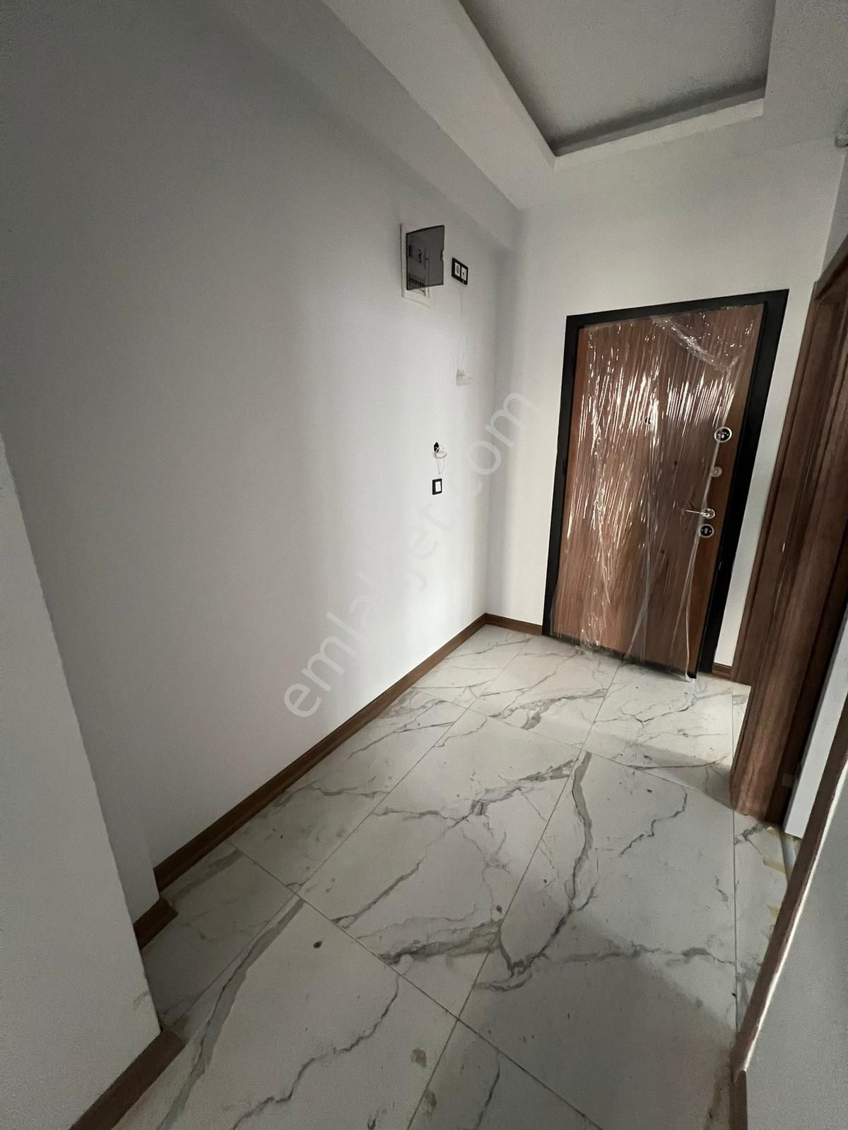 Bergama Gaziosmanpaşa Mahallesin'de Satılık 3+1 Daire - Görsel 18