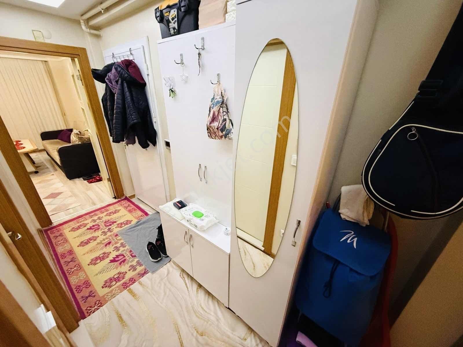 Mehmet Akif'te Yeni Yapı Yüksek Giriş 1+1 İskanlı Balkonlu - Görsel 11