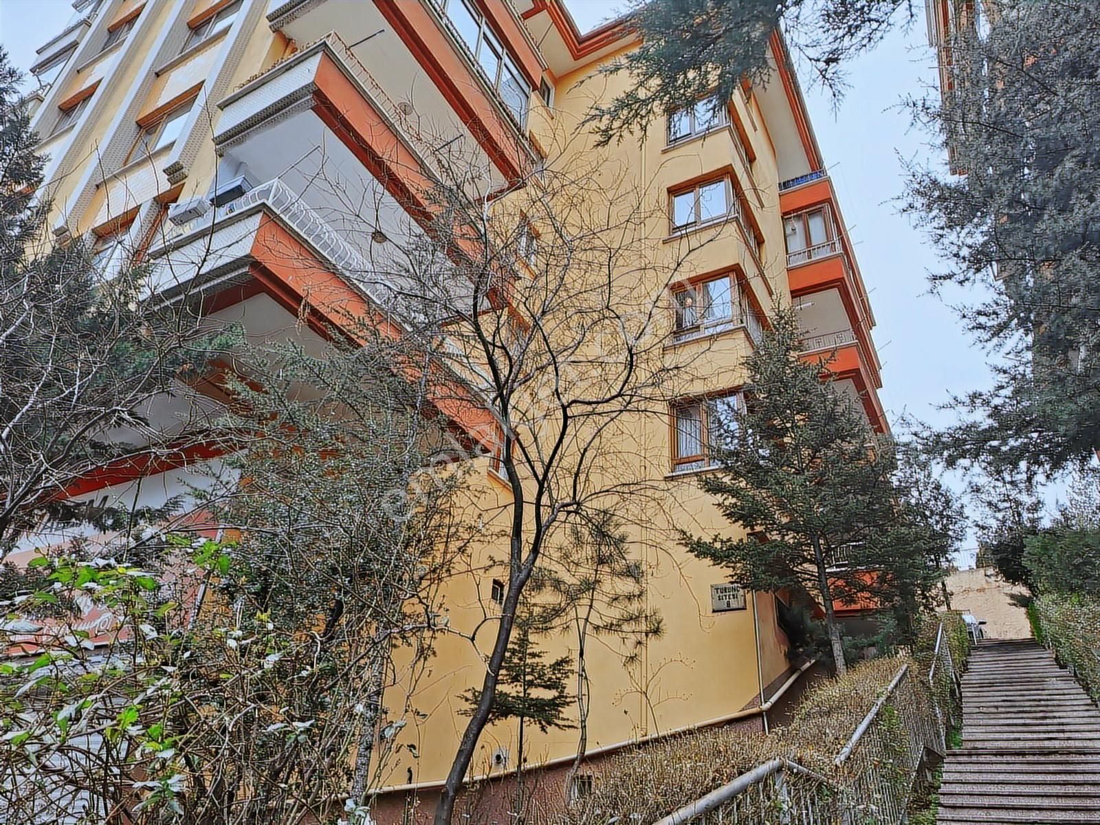 Keçiören Belediyesine 200 Metre, Merkezi Lokasyon, 3+1, Yapılı - Görsel 29