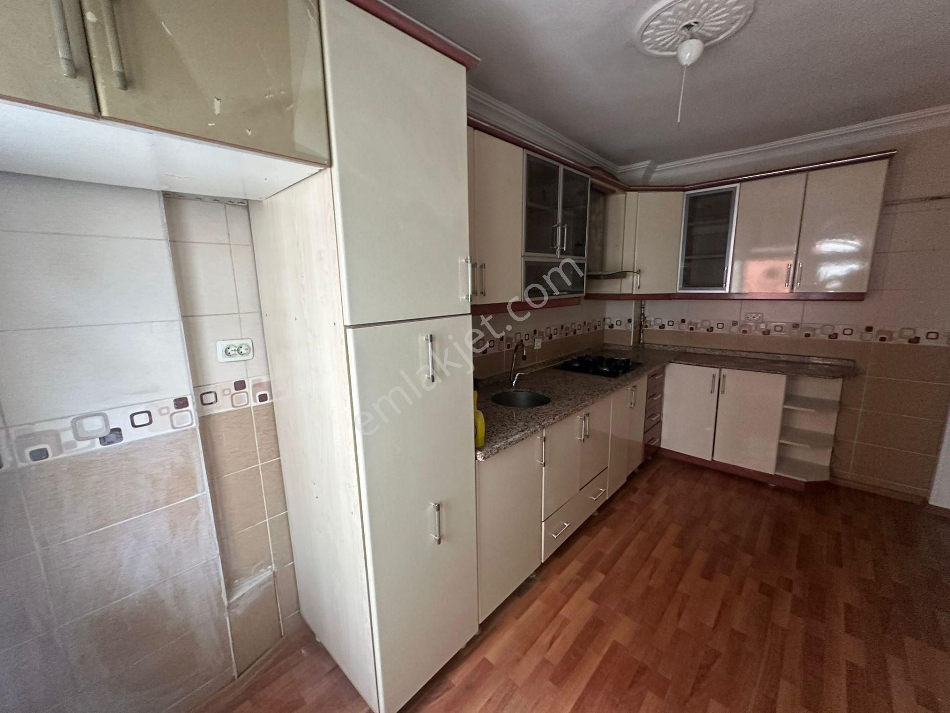 Emlak Danışmanım'dan Maraşal Çakmak Mh. 3+1 1.arakat Masrafsız Satılık Daire