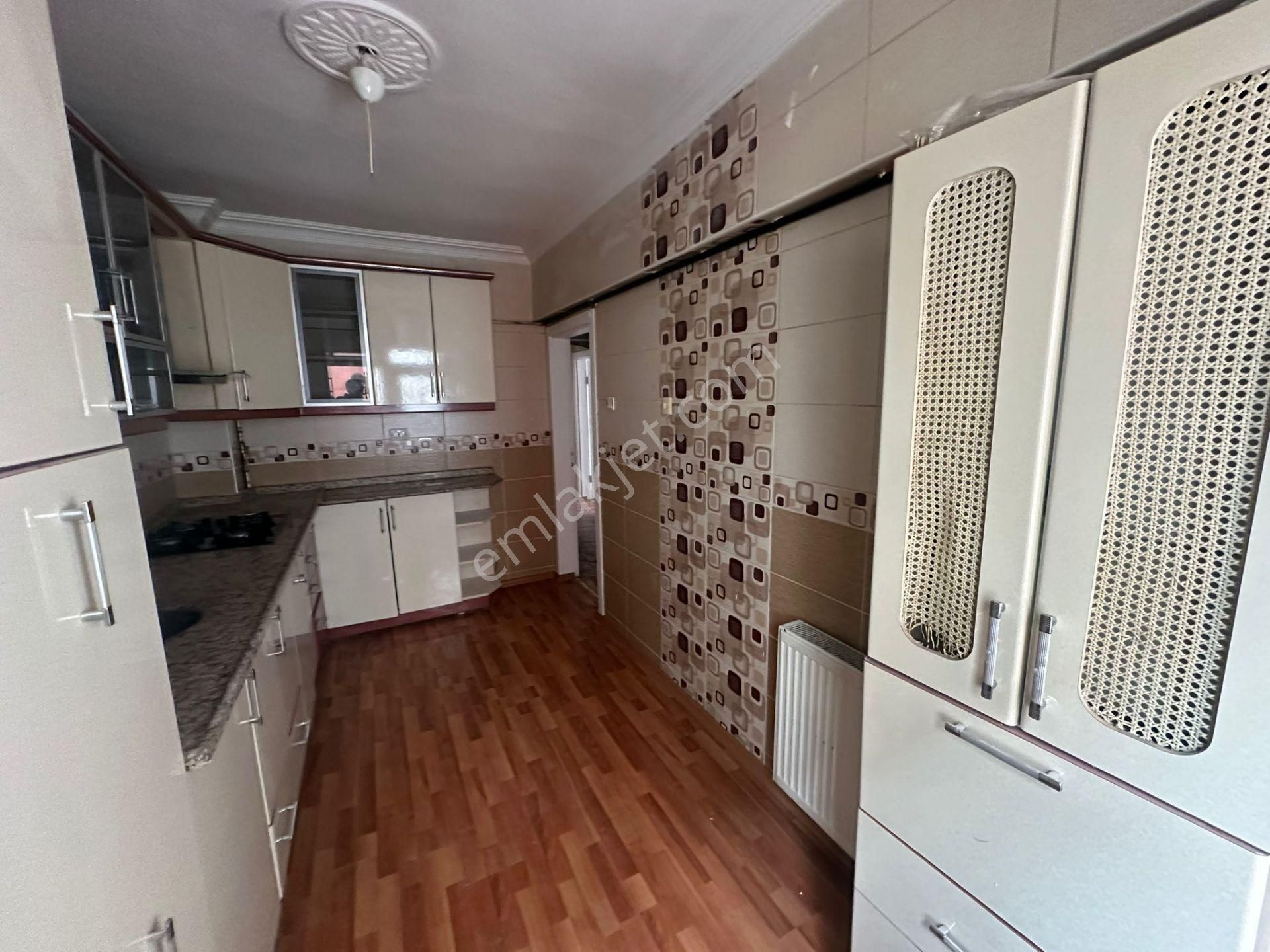 Emlak Danışmanım'dan Maraşal Çakmak Mh. 3+1 1.arakat Masrafsız Satılık Daire - Görsel 3