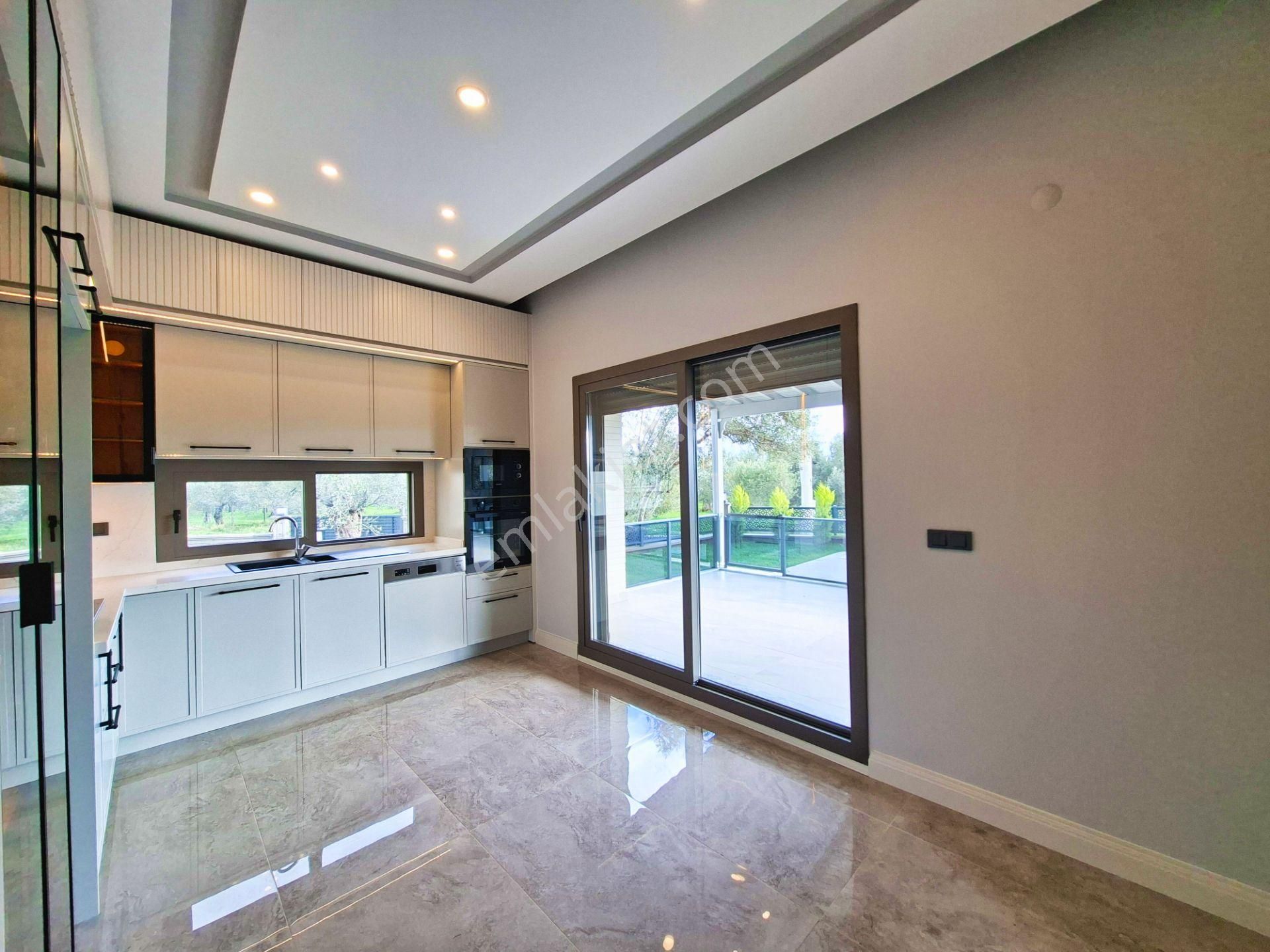 🛑🛑aktif'ten Güre'de Özel Açık Yüzme Havuzlu Şık Tasarımlı Ve Lüks Satılık 4+1 Müstakil Ev - Görsel 8