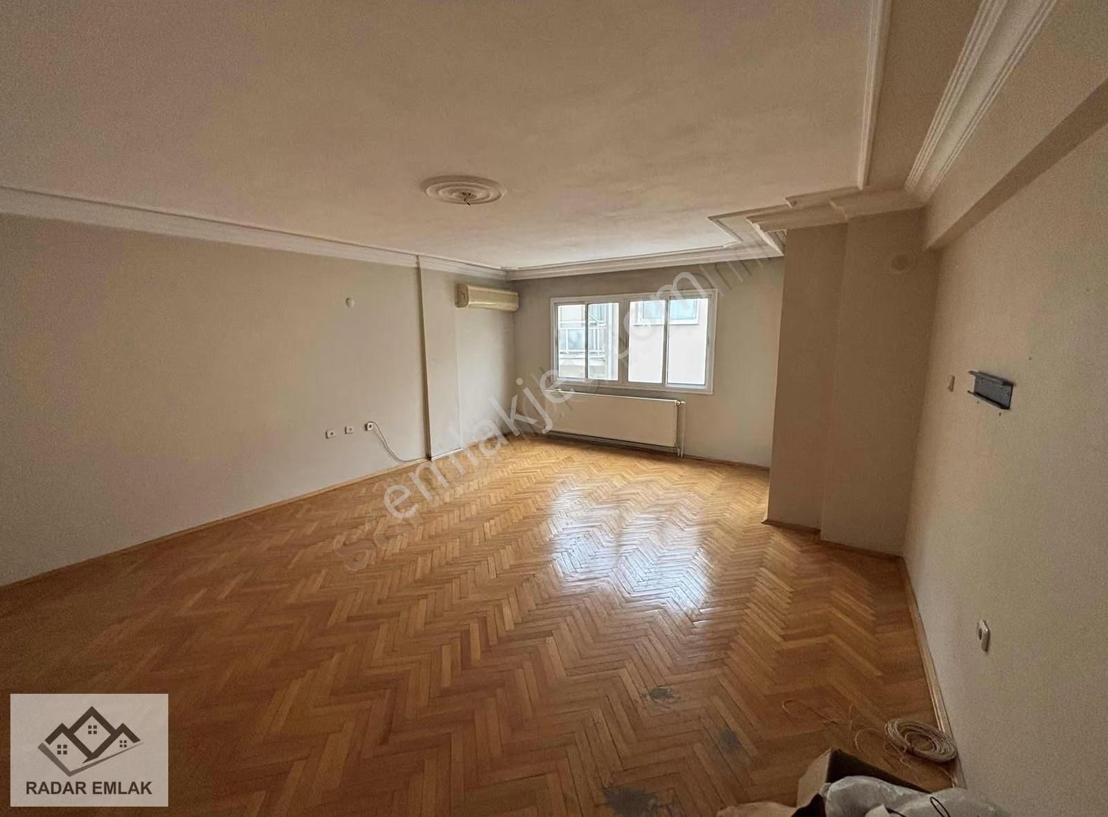 Maliyeciler Mahallesinde Site İçinde 3+1 130 M2 Kiralık Daire - Görsel 26