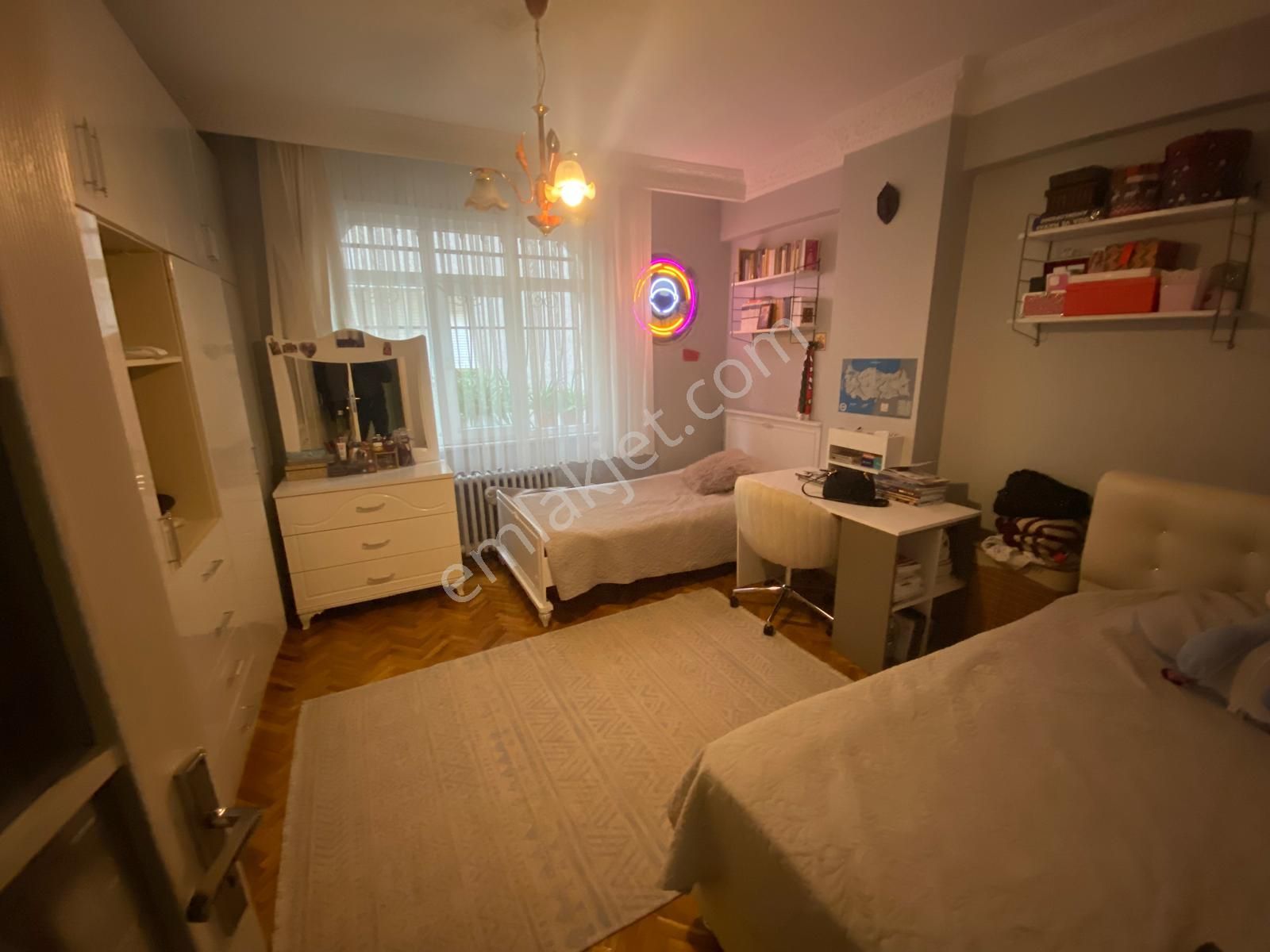 Bahçelievler Medicana Yakını 185 M² 1.kat 3+1 Açık Otoparklı - Görsel 7