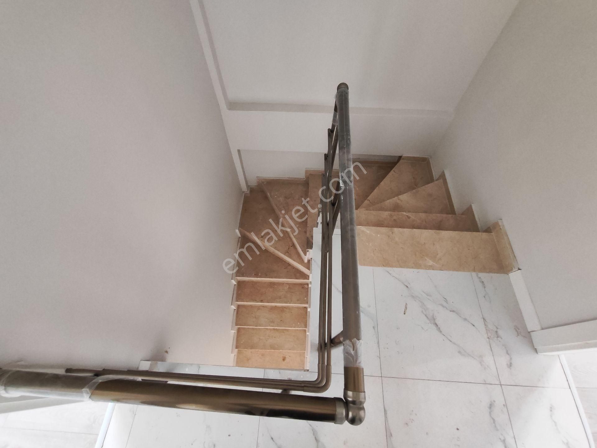 Müstakil Bahçesi Bulanan Yeni Şehir Hastane Dibinde 3+1 Bahçe Dubleks - Görsel 21