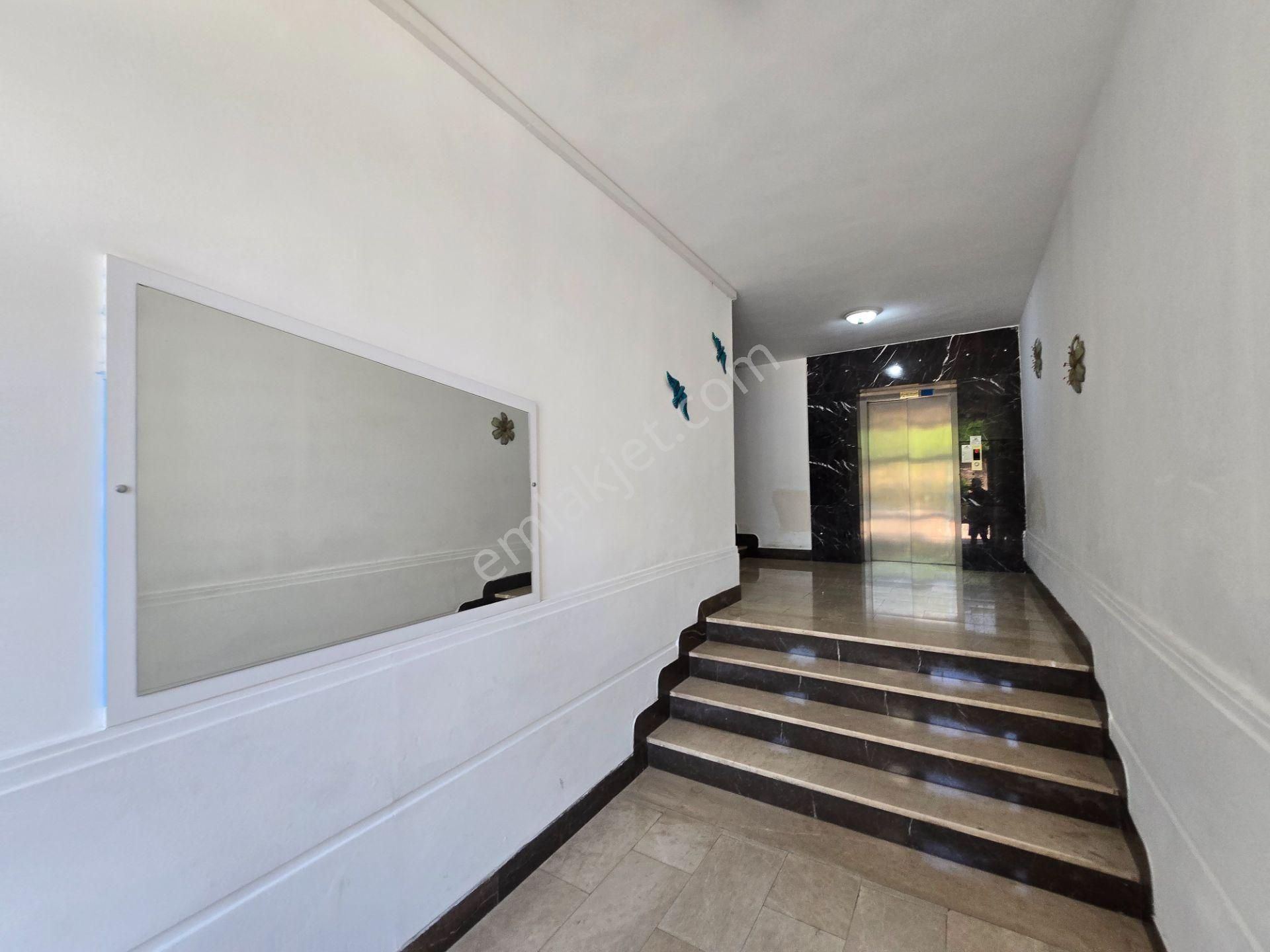 Obada Merkezi Konumda Satılık 3+1 Full Aktiviteli Daire - Görsel 24