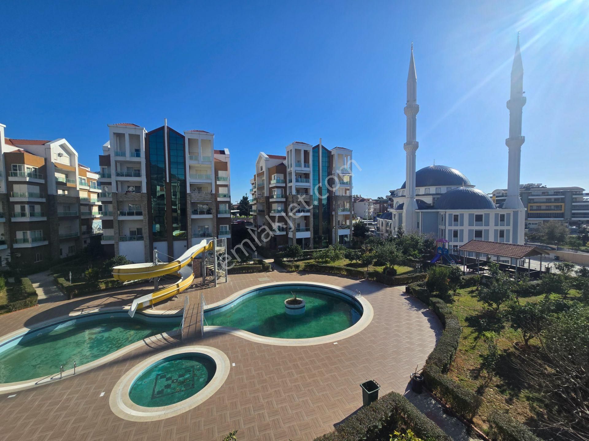 Obada Merkezi Konumda Satılık 3+1 Full Aktiviteli Daire - Görsel 18