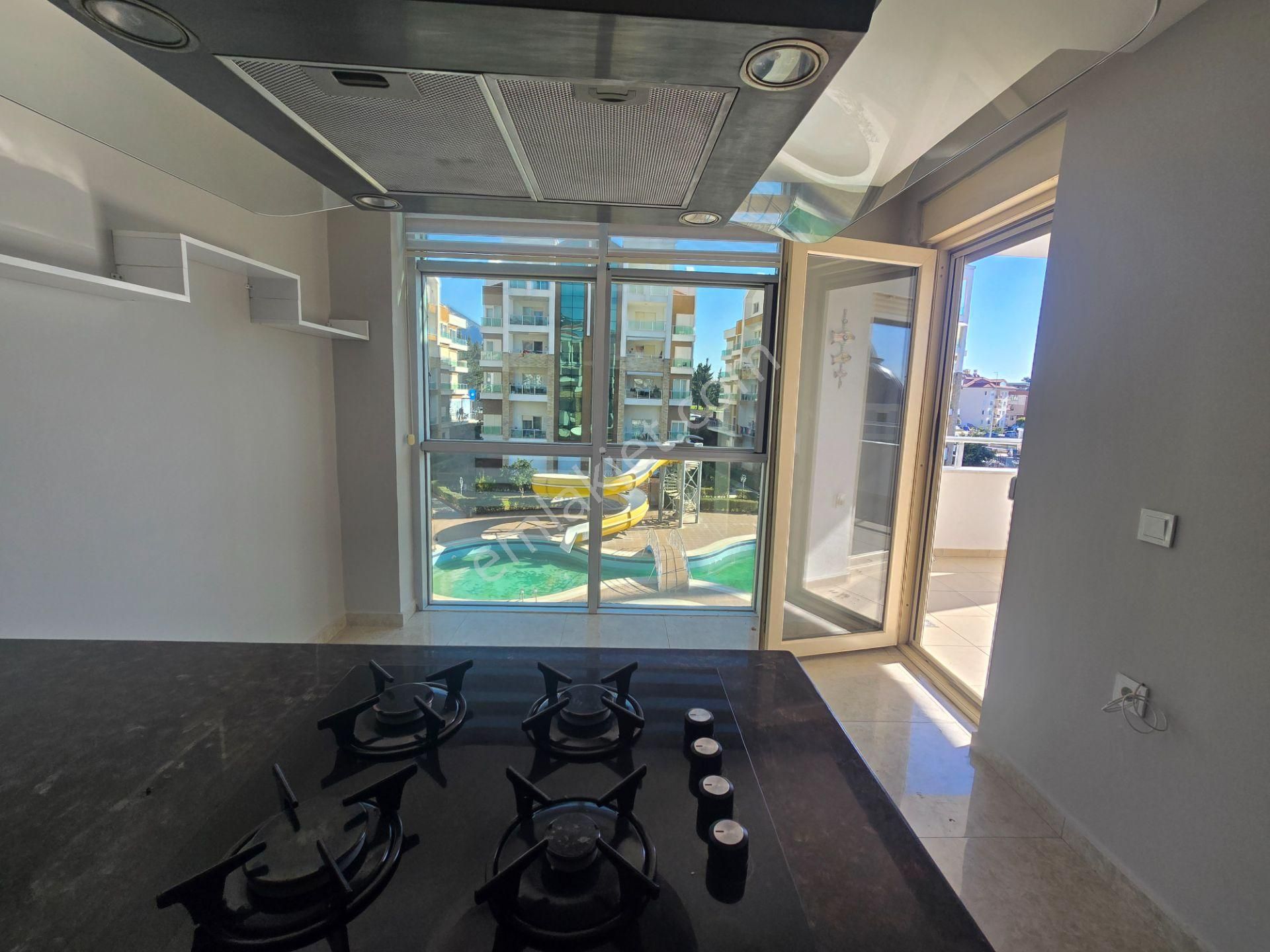 Obada Merkezi Konumda Satılık 3+1 Full Aktiviteli Daire - Görsel 13