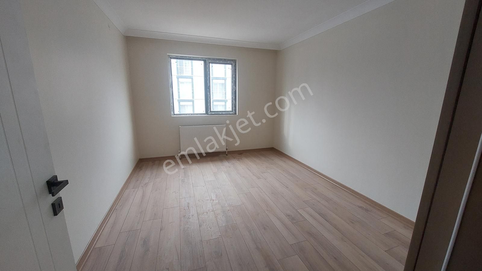 Sincan Yenikent Sıfır Bina 3+1 Ara Kat Asansörlü Geniş Balkonlu - Görsel 16