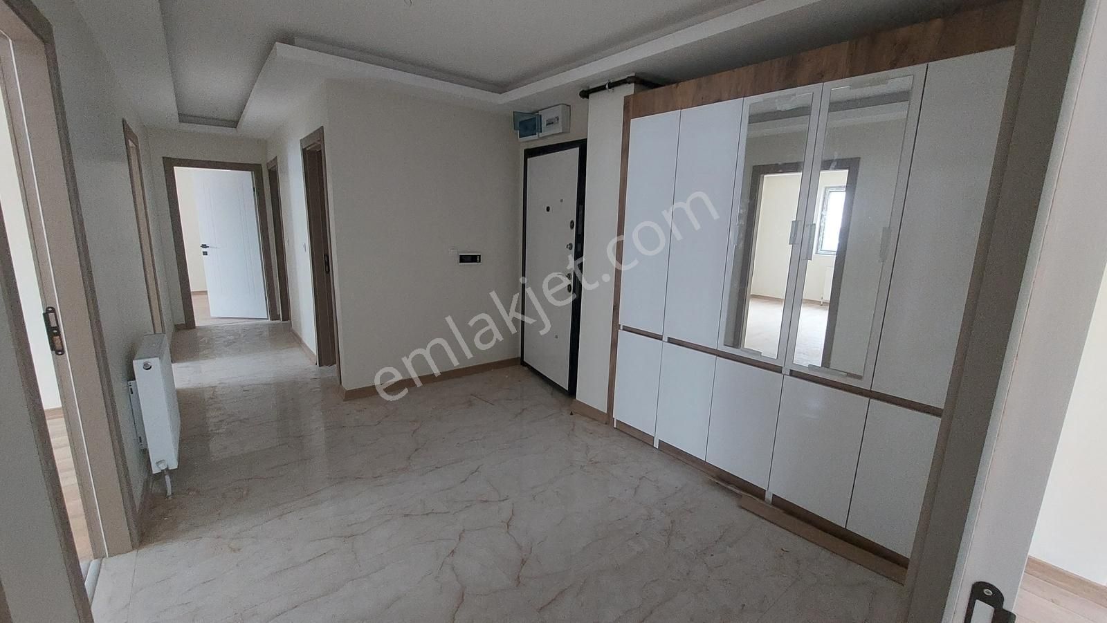 Sincan Yenikent Sıfır Bina 3+1 Ara Kat Asansörlü Geniş Balkonlu - Görsel 5